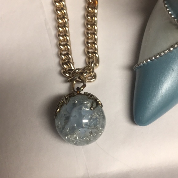 Beautiful Set Decorative Shoe & Purse Decor w/brac - Picture 6 of 11